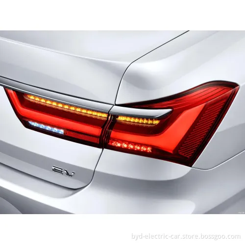 Byd Latest Qin City Auto Cheap High Speed Long Range New Energy Battery EV Electrical Electric Car